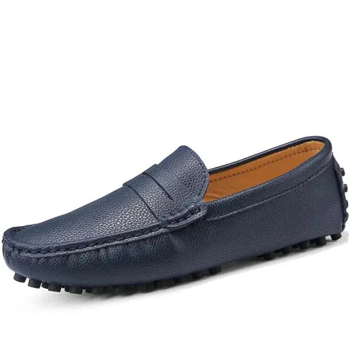Mocassim Masculino em Couro Piannaro PN041 com design clássico e elegante.