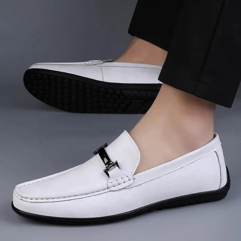Mocassim Masculino em Couro Piannaro PN042 em design clássico e versátil