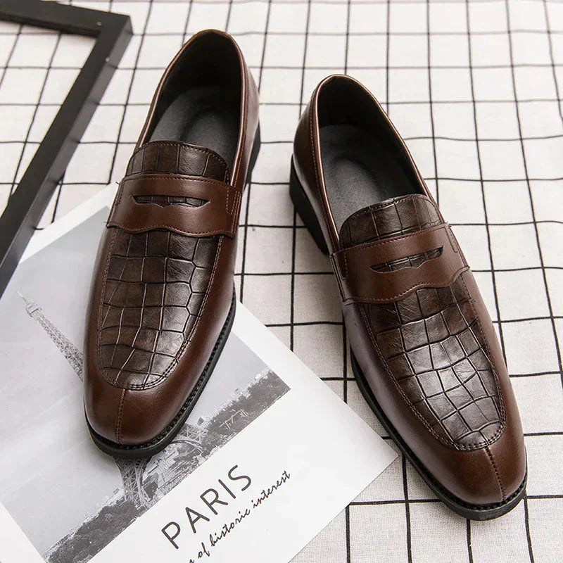 Mocassim Masculino Piannaro PN044 em couro, conforto e elegância.