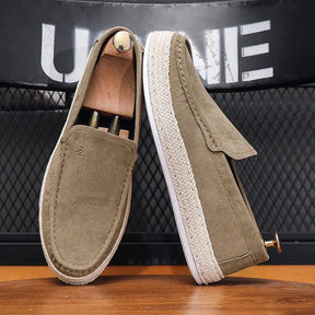 Mocassim Masculino Piannaro PN046 em couro, elegante e confortável.