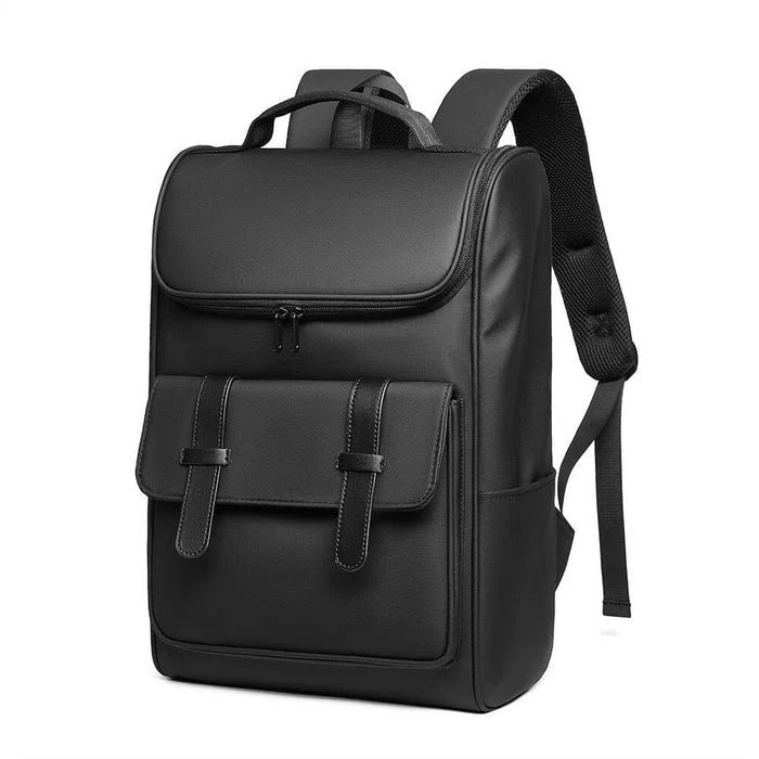 Mochila Casual Impermeável Piannaro PN416 em fundo neutro, destacando seu design elegante e funcional.