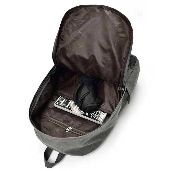 Mochila de Lona Piannaro PN426 com design casual e alças ergonômicas.