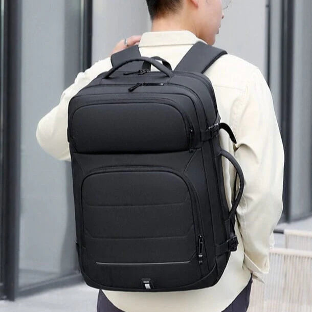Mochila de Viagem Expansiva Piannaro PN424 com design moderno e funcional.