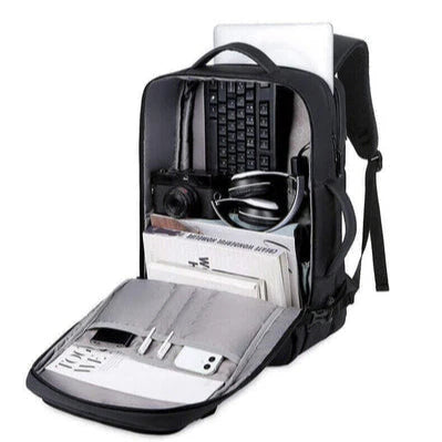 Mochila de Viagem Expansiva Piannaro PN424 com design moderno e funcional.