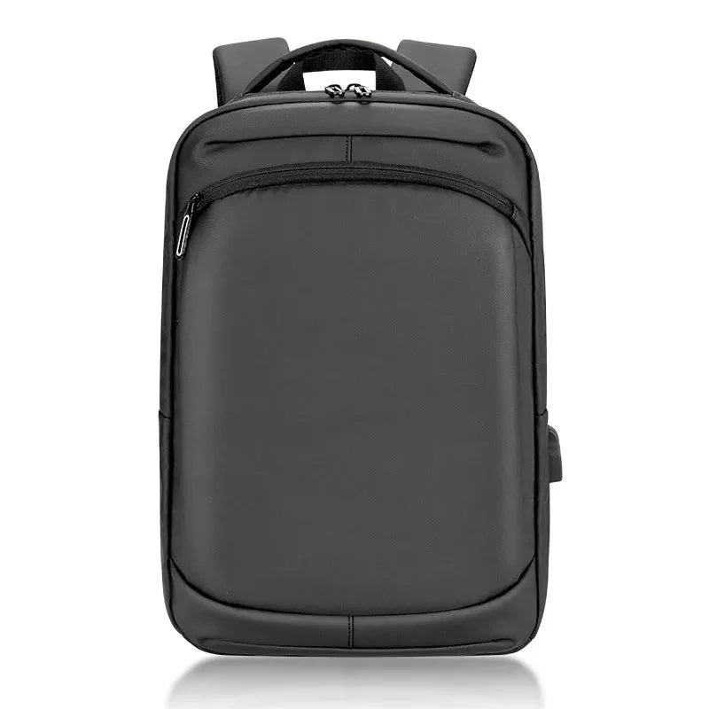 Mochila Executiva Impermeável Piannaro PN419 com porta USB e espaço para notebook de 15,6".