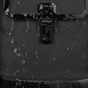 Mochila Executiva Impermeável Piannaro PN417 com design sofisticado