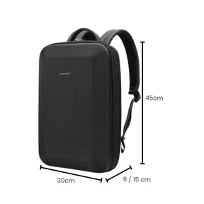 Mochila Executiva Impermeável Piannaro PN418 em fundo neutro