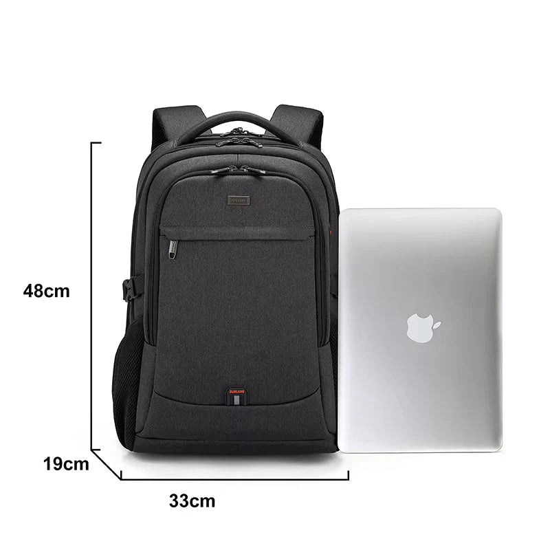 Mochila Executiva Piannaro PN084 com design elegante e porta USB