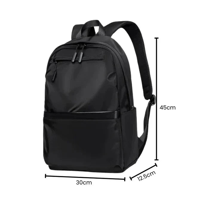 Mochila Executiva Piannaro PN085 para notebook 15", impermeável e elegante.
