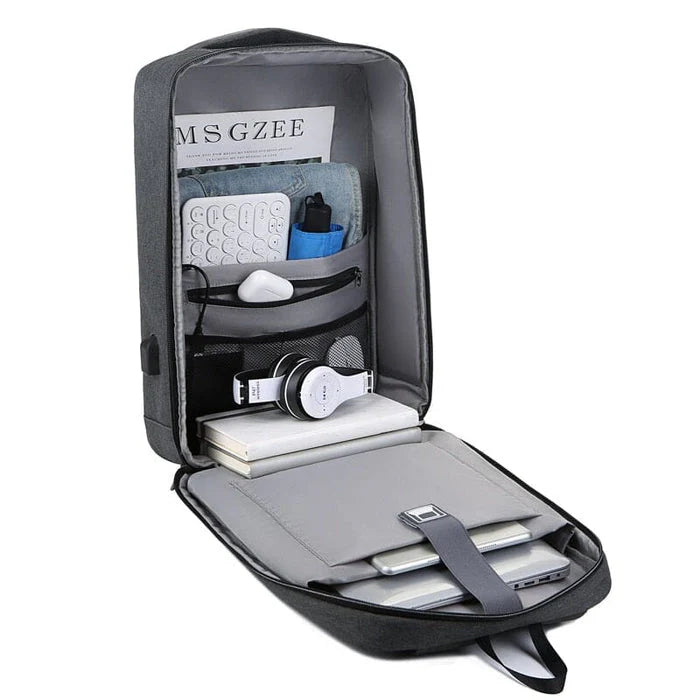 Mochila Executiva Piannaro PN411 com porta USB e trava TSA