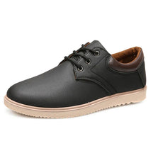 Sapatênis Masculino de Couro Piannaro PN079 com design sofisticado.