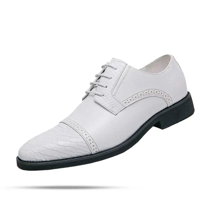 Sapato Masculino Derby Piannaro PN362 em couro texturizado, disponível em branco, marrom e preto.