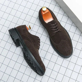 Sapato Masculino em Camurça Piannaro PN061 com design clássico e elegante