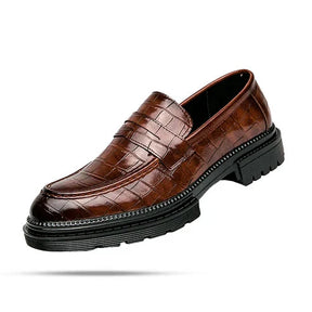 Sapato Masculino Loafer Piannaro PN345 em couro premium, elegante e confortável.