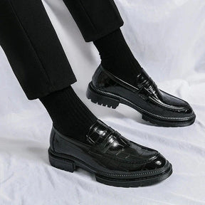Sapato Masculino Loafer Piannaro PN345 em couro premium, elegante e confortável.