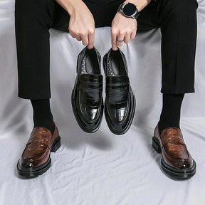 Sapato Masculino Loafer Piannaro PN345 em couro premium, elegante e confortável.
