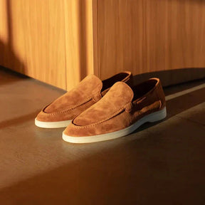 Sapato Masculino Loafer em Camurça Piannaro PN360 - Elegância e conforto para ocasiões especiais.