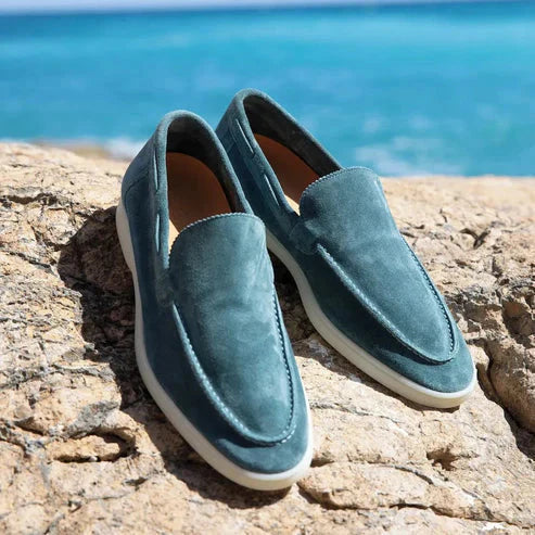 Sapato Masculino Loafer em Camurça Piannaro PN360 - Elegância e conforto para ocasiões especiais.