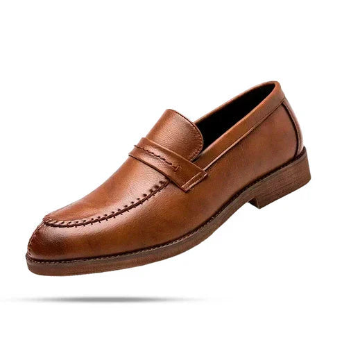 Sapato Masculino Loafer Piannaro PN348 em couro, design sofisticado.