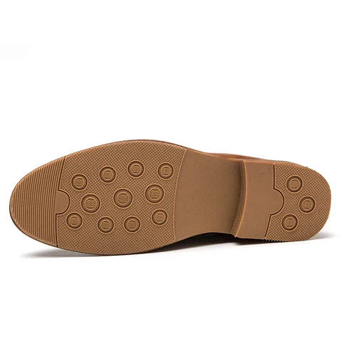 Sapato Masculino Loafer Piannaro PN347 em couro, disponível em marrom e preto.