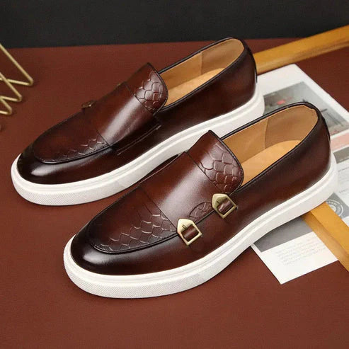 Sapato Masculino Loafer em Couro Piannaro PN356 com design moderno e elegante.