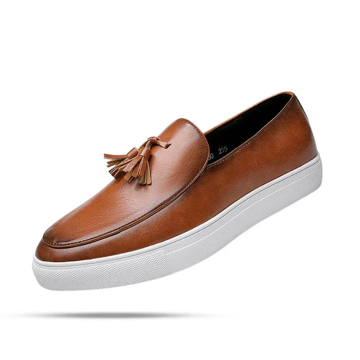 Sapato Mocassim em Couro Masculino Piannaro PN333, elegante e confortável.