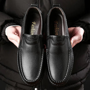 Sapato Mocassim Masculino Piannaro PN338 em couro premium, elegante e confortável.