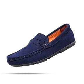 Sapato Mocassim Masculino de Camurça Piannaro PN314 em detalhe.