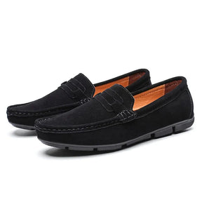 Sapato Mocassim Masculino de Camurça Piannaro PN314 em detalhe.