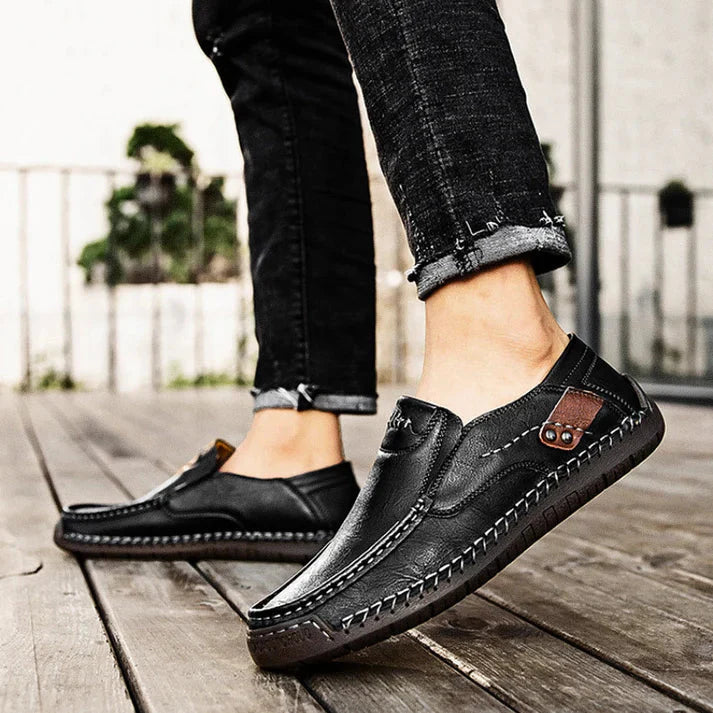 Sapato Mocassim Masculino em Couro Piannaro PN331, elegante e confortável para eventos formais e casuais.