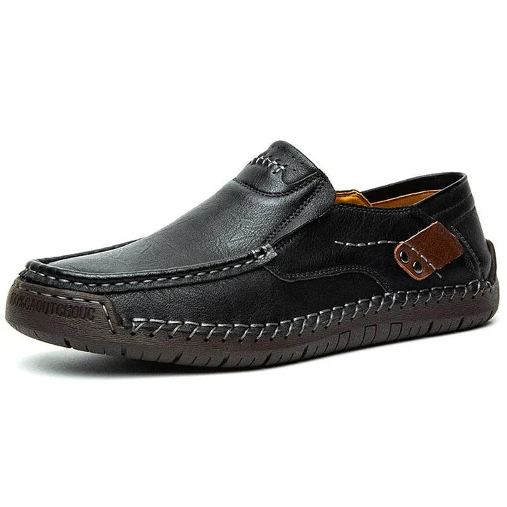 Sapato Mocassim Masculino em Couro Piannaro PN331, elegante e confortável para eventos formais e casuais.