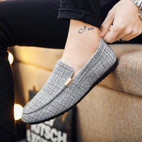 Sapato Mocassim Masculino Piannaro PN319 em couro com design moderno.