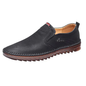 Sapato Mocassim Masculino Piannaro PN316 em couro marrom com design elegante.