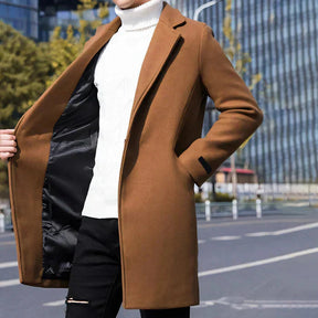 Sobretudo Masculino Piannaro PN215 em lã com design sofisticado.