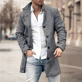 Sobretudo Masculino em Lã Piannaro PN206 com design elegante e proteção térmica.