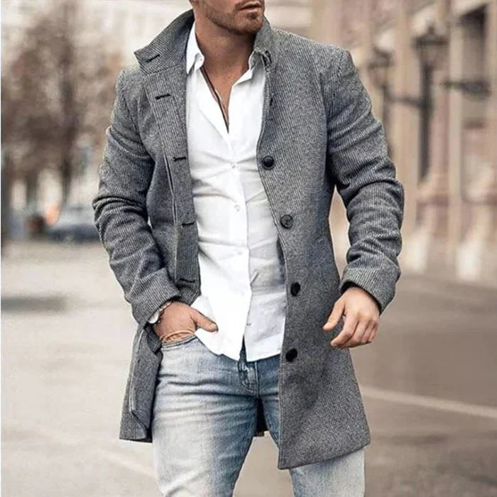 Sobretudo Masculino em Lã Piannaro PN206 com design elegante e proteção térmica.