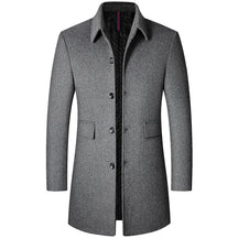 Sobretudo Masculino em Lã Piannaro PN238 com gola polo e corte slim.