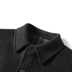 Sobretudo Masculino em Lã Piannaro PN238 com gola polo e corte slim.