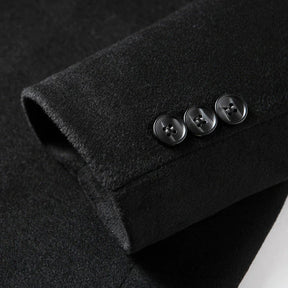 Sobretudo Masculino em Lã Piannaro PN238 com gola polo e corte slim.