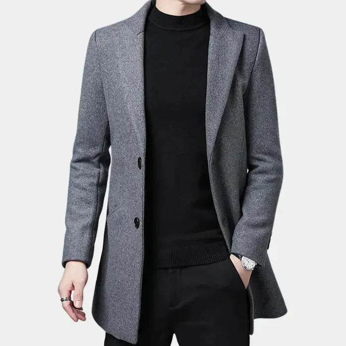 Sobretudo Masculino em Lã Piannaro PN239 com design clássico e funcional.