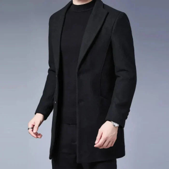 Sobretudo Masculino em Lã Piannaro PN239 com design clássico e funcional.