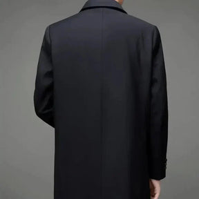 Sobretudo Masculino Executivo em Lã Piannaro PN237 com design elegante e funcional.