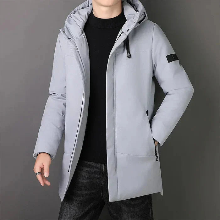 Sobretudo Masculino Piannaro PN233 em tecido impermeável com design elegante.