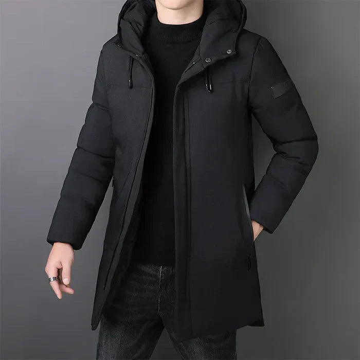 Sobretudo Masculino Piannaro PN233 em tecido impermeável com design elegante.