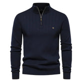 Suéter Masculino em Lã Piannaro PN173 com modelagem slim fit e gola V
