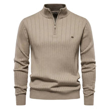 Suéter Masculino em Lã Piannaro PN173 com modelagem slim fit e gola V