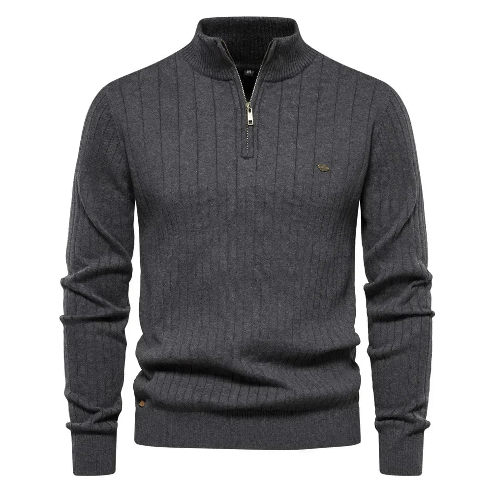 Suéter Masculino em Lã Piannaro PN173 com modelagem slim fit e gola V