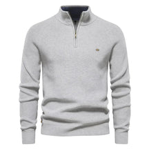 Suéter Masculino em Lã Piannaro PN173 com modelagem slim fit e gola V