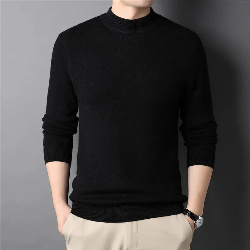 Suéter Masculino em Lã Gola Alta Piannaro PN180 em fundo neutro.