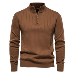 Suéter Masculino em Lã Piannaro PN173 com modelagem slim fit e gola V